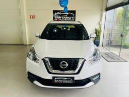 NISSAN - KICKS - 2020/2021 - Branca - R$ 96.990,00