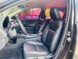 HONDA - HR-V - 2015/2016 - Marrom - R$ 86.990,00