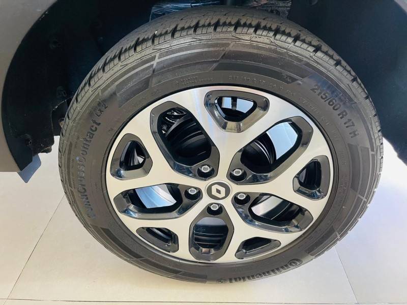 RENAULT - CAPTUR - 2020/2021 - Prata - R$ 81.990,00