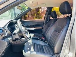 NISSAN - KICKS - 2018/2018 - Cinza - R$ 84.990,00