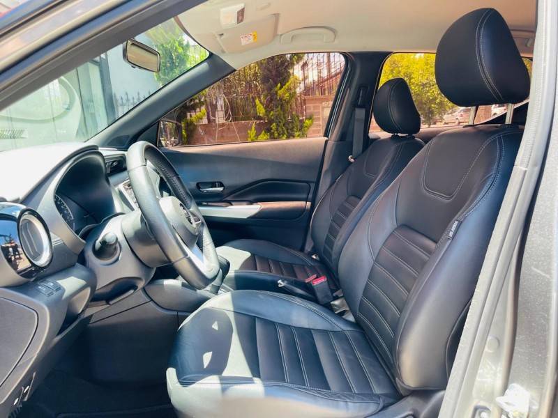 NISSAN - KICKS - 2018/2018 - Cinza - R$ 84.990,00