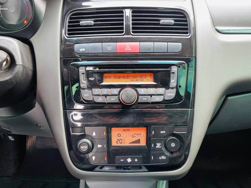 FIAT - LINEA - 2011/2012 - Cinza - R$ 32.990,00