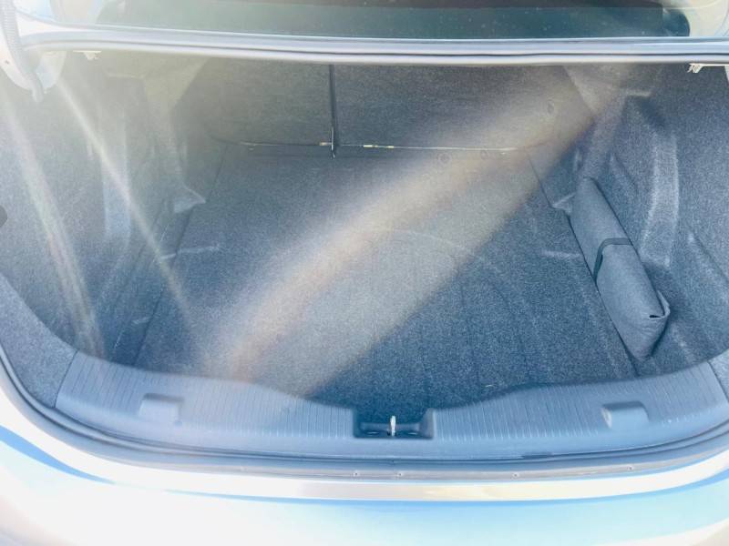 CHEVROLET - CRUZE - 2017/2018 - Prata - R$ 92.990,00
