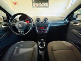 VOLKSWAGEN - SAVEIRO - 2015/2016 - Branca - R$ 51.990,00