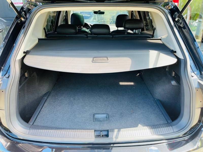 VOLKSWAGEN - TIGUAN - 2019/2019 - Preta - R$ 114.990,00