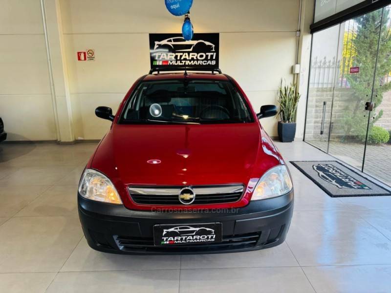 CHEVROLET - MONTANA - 2009/2010 - Vermelha - R$ 37.990,00