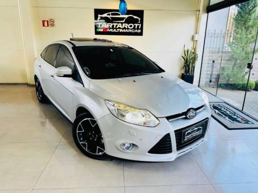 FORD - FOCUS - 2014/2014 - Prata - R$ 59.990,00
