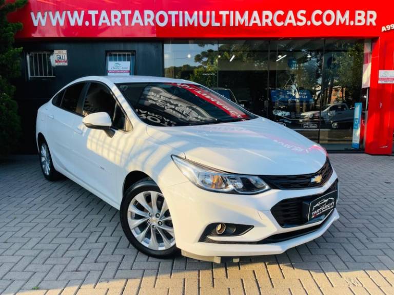 CHEVROLET - CRUZE - 2018/2019 - Branca - R$ 89.990,00