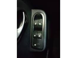 RENAULT - DUSTER - 2012/2013 - Branca - Sob Consulta