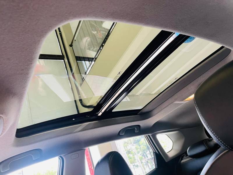 CHEVROLET - TRACKER - 2020/2021 - Preta - R$ 110.990,00