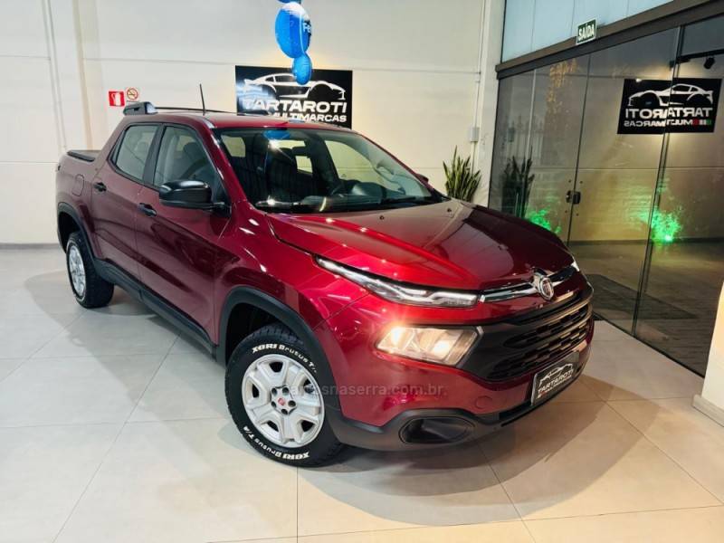 FIAT - TORO - 2017/2018 - Vermelha - R$ 88.990,00