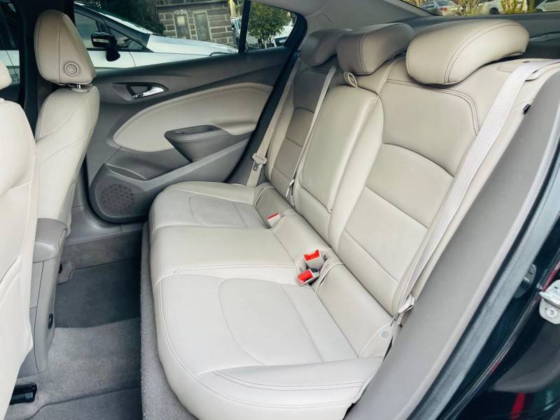 CHEVROLET - CRUZE - 2016/2017 - Preta - R$ 86.990,00