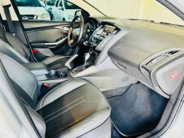 FORD - FOCUS - 2014/2014 - Prata - R$ 59.990,00